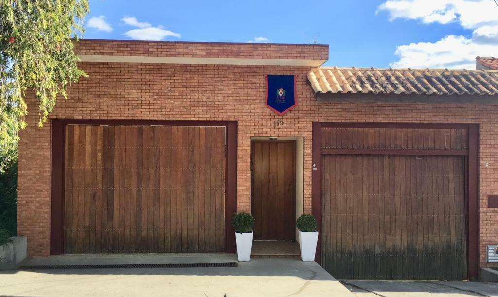 Pousada Casa De Braganca Bragança Paulista エクステリア 写真
